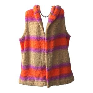 🎉HP🎉Koolaburra Hoodie Women's Vest